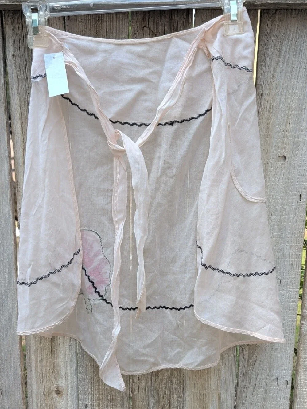 Vintage Apron Primitive  Floral Accent Trad Wife Cosplay